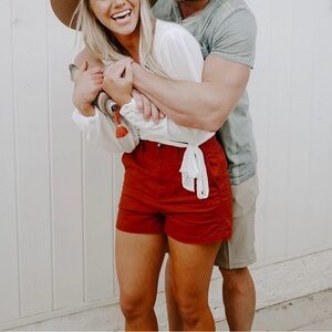 Madewell Women's Camp Shorts - Classic Summer Staple